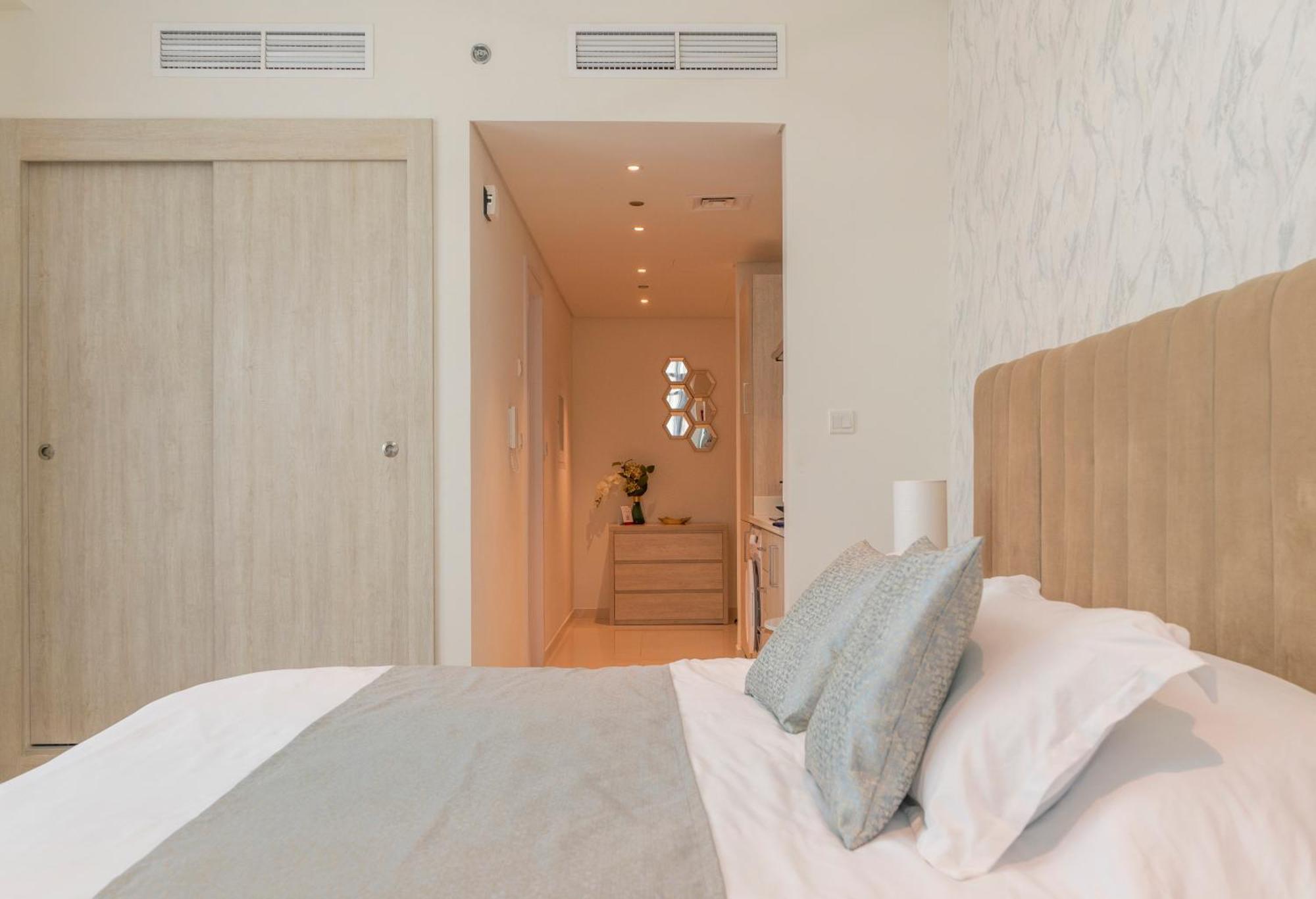 Studio With Private Beach Access At Palm Jumeirah Dubai Esterno foto